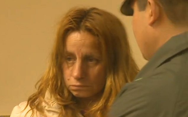 dayane-madre-canal13